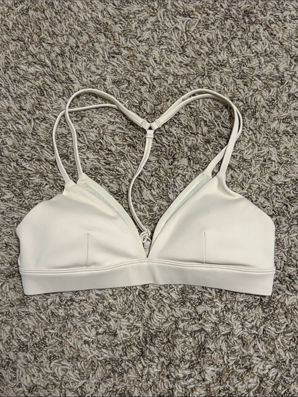 ALO Yoga Macadamia color (Nude) Airlift NWT Layer Up Sports Bra Racerback Sz XS